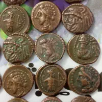 تعدای سکه مسی