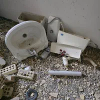 فرنگی روشویی شیرآلات