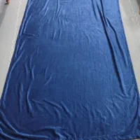 والان پرده سورمه ای درحدنونو.