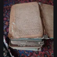 سر کتاب دعا نویس با یک زنگ