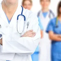 دستیار پزشک زیبایی