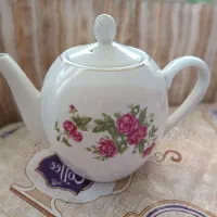 قوری گل سرخی