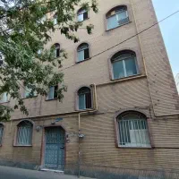 ۵۰متر طبقه سوم تمیز میرزاخانی حسینی رهن کامل