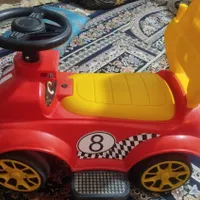 اسباب بازی بزرگ از دوسال تا ۶سال اهنگ میخونه