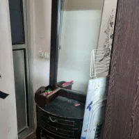 آینه و میز