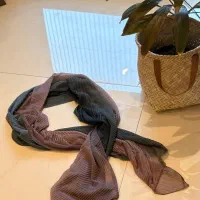 شال و روسری و پارچه چادری