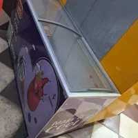 یخچال بستنی