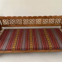 تخت سنتی بندرگز