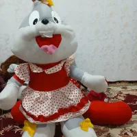 عروسک|اسباببازی بچه|پیشوا, |دیوار
