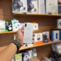ایفون xs256 سفید در حد اکبند