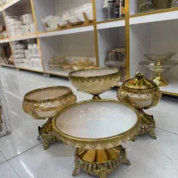 فروشنده خانم