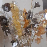 ۱دسته گل گندمی هم توش هست