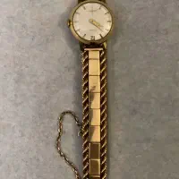 ساعت تمام طلا