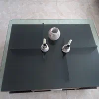 میز جلومبلی ویک عدد میز تلویزیون شیشه ای