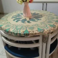 میز نهارخوری سفید