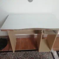 میز کامپیوتر