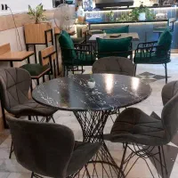میز و صندلی ۳۰ تومانی رو بیا پیش من ۱۸۵۰۰ بخر