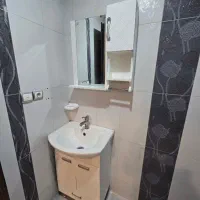 آیینه و روشویی کمدی