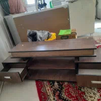 میز تی وی و جاکفشی