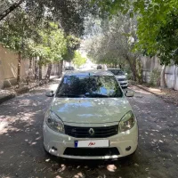 ساندرو اتوماتیک ۹۵
