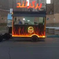 جذب نیروی خانوم در فستفودی
