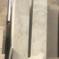 فروشنده بازاریاب حرفه ای با فن بیان بالا