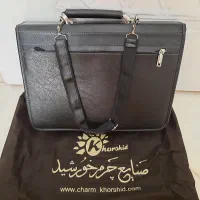 کیف دوشی اداری
