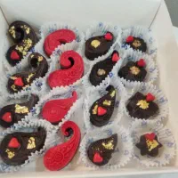 شکلات دست ساز