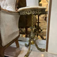 میز برنزی پایه دلفینی