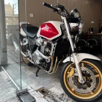 موتور سنگین سند سوشیان ۲۰۰۴