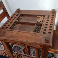 صندلی ومیزتخته نرد