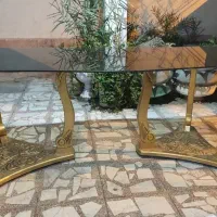 میز ناهارخوری پایه طلایی در حد نو