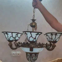 لوستر  پذیرایی   و  آشپزخانه