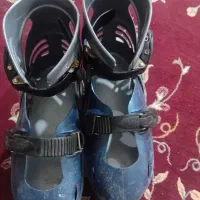 اسکیت  سایز۳۸تا۴۱ هرکس خواست درخدمتم ۲تومان