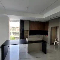 147متر-رو-به-آفتاب-کلید-نخورده