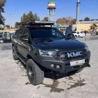 کی ام‌سی T8
