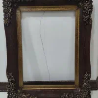 یک عدد قاب عکس تمام چوب