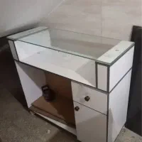 دکور کامل مغازه پوشاک فروشی