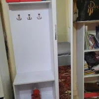 جا لباسی جاکفشی