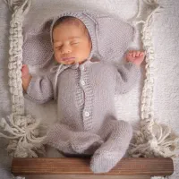 ثبت خاطرات نوزادی در منزل شما