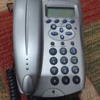 دو دستگاه تلفن سالم