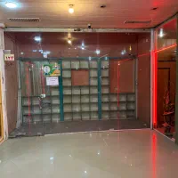 مغازه فروشی
