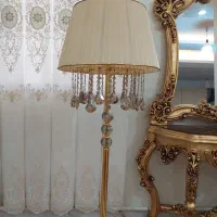 آباژور ایستاده کاملا سالم