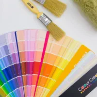 طراح گرافیک هستم