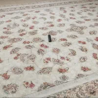 فروش دو تخته فرش ۱۲۰۰ شانه گل برجسته محدود مهرگان