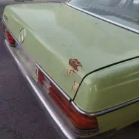 بنز‌۲۳۰‌دانشجویی‌مدل۱۹۷۷‌‌سبزکاهویی