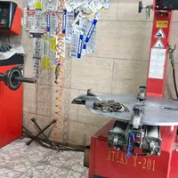 شاگرد در فروشگاه