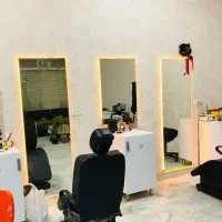 نیازمند به یک آرایشگرمرداستادیادرحد استاد درمیرجاو