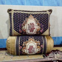 بالشت و پشتی