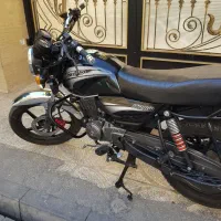 kld200مدل۱۴۰۳ کم کار تمیز بی خط وخش